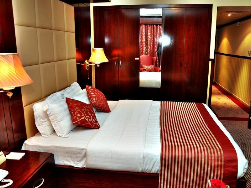 Benta Grand Hotel Llc Dubaj Kültér fotó