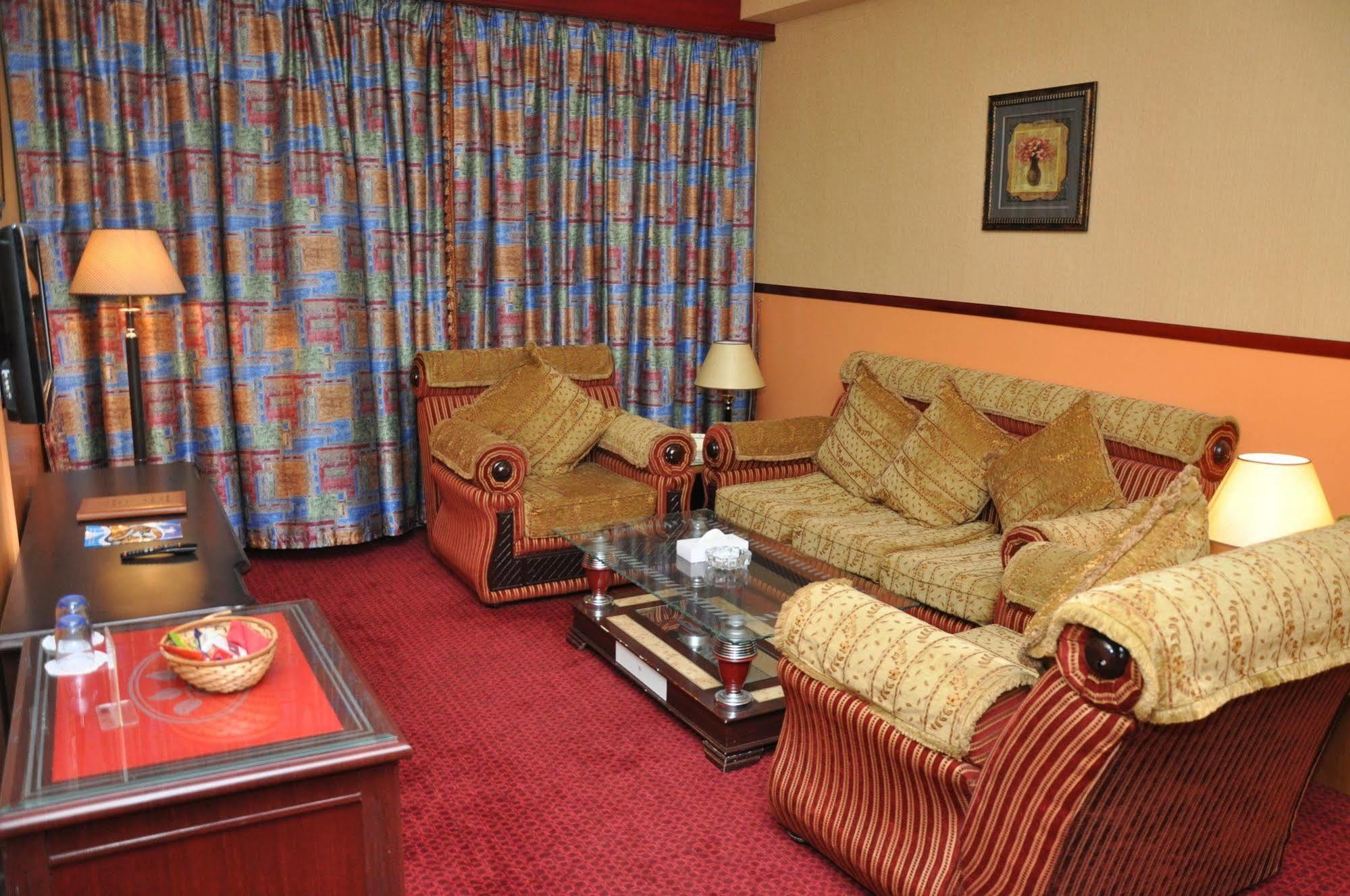 Benta Grand Hotel Llc Dubaj Kültér fotó